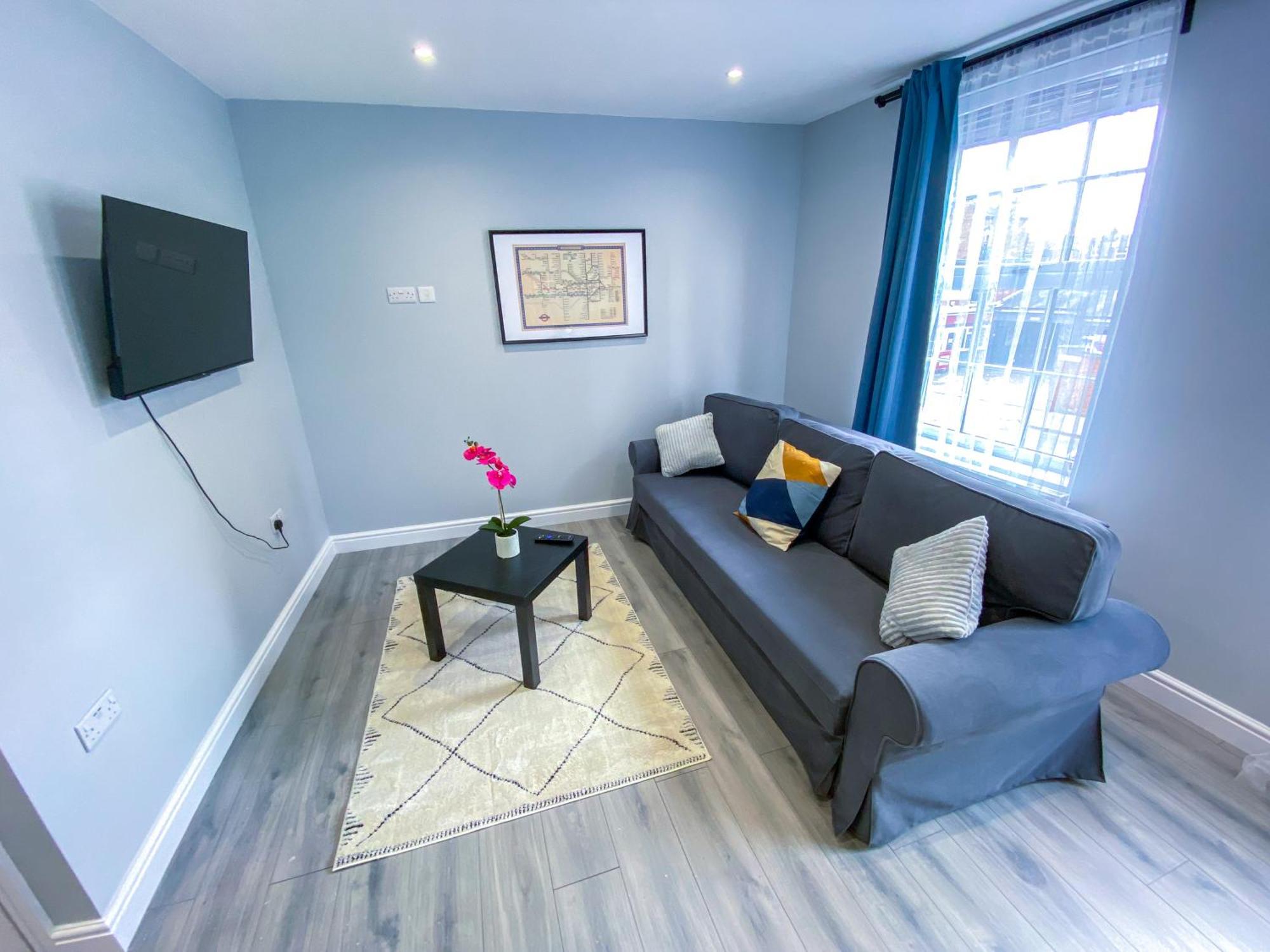 Modern 1-bedroom Flat, 5 Guest, - F2 Apartamento